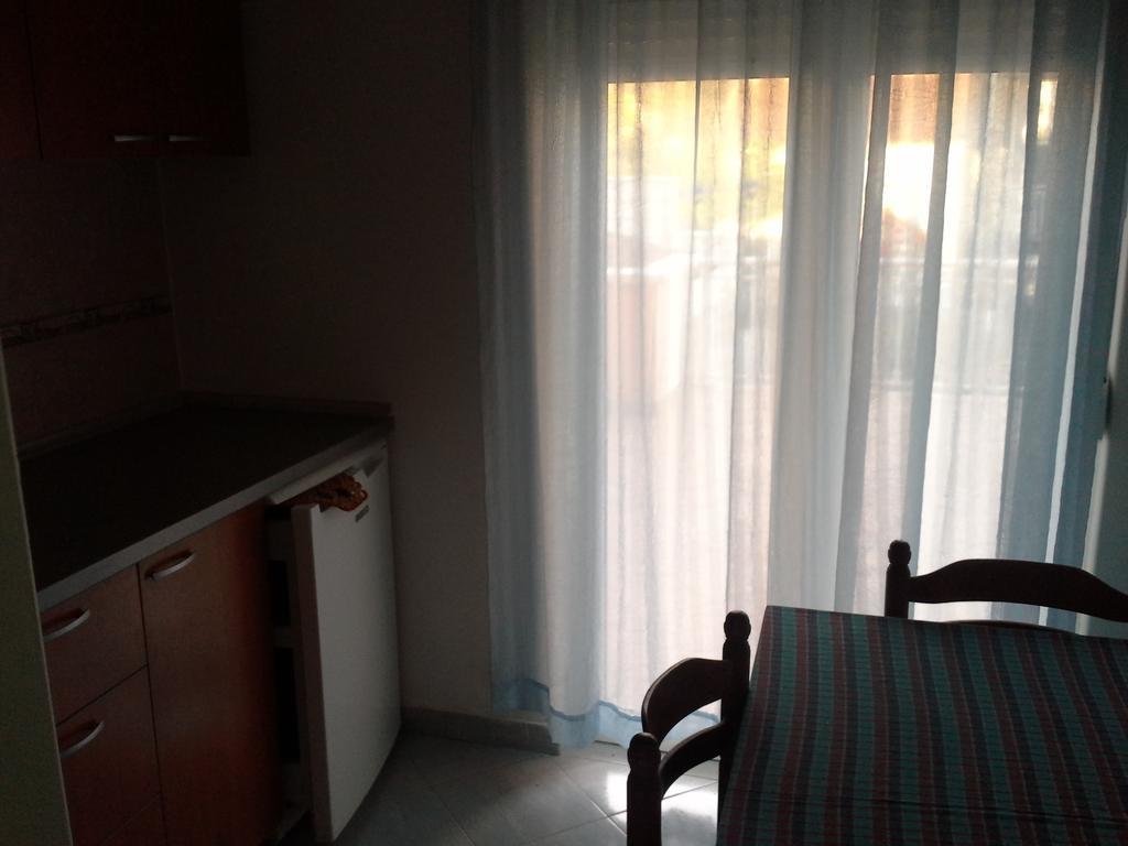 Apartments Parapid Будва Стая снимка